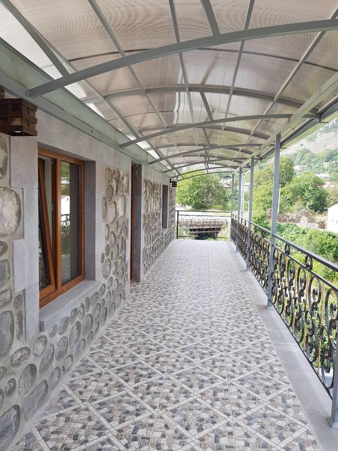 Rubin Hotel Goris Exterior foto