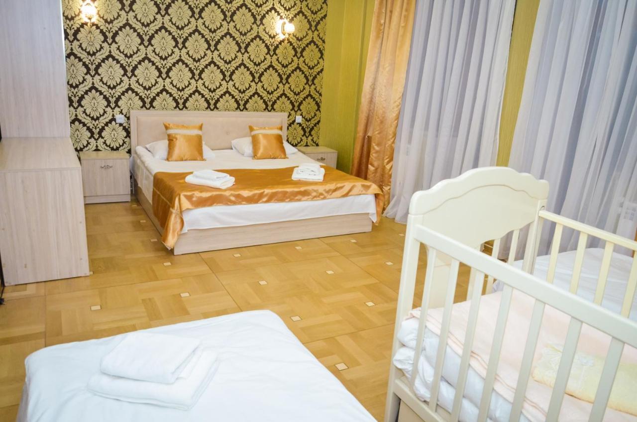 Rubin Hotel Goris Exterior foto